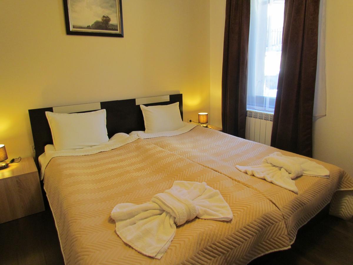 Hotel Bavaria House Govedartsi Esterno foto
