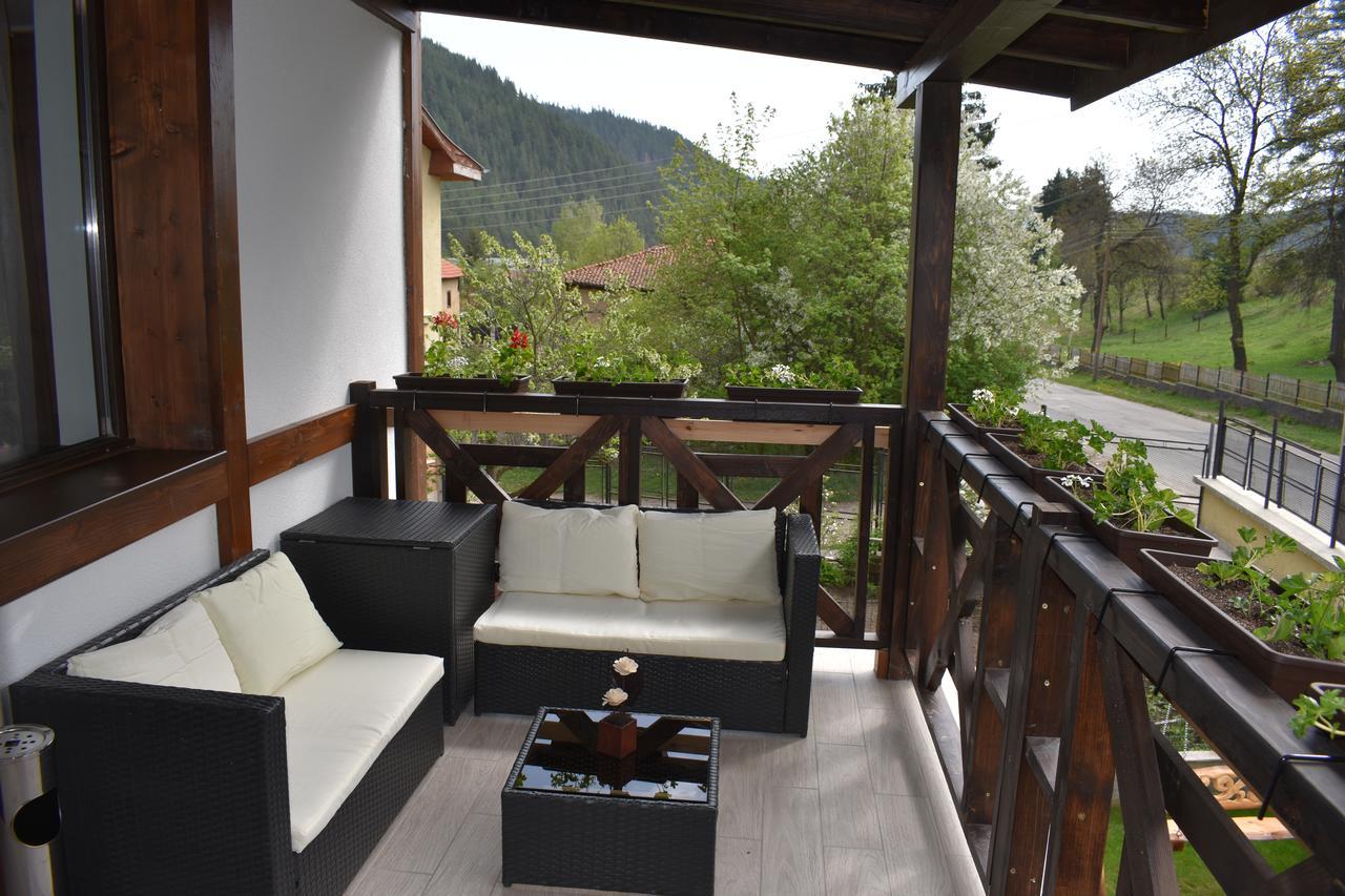 Hotel Bavaria House Govedartsi Esterno foto